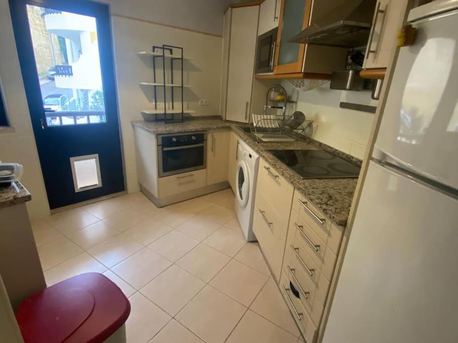 Charming Two Bedroom Apartment Carvoeiro  Exterior photo